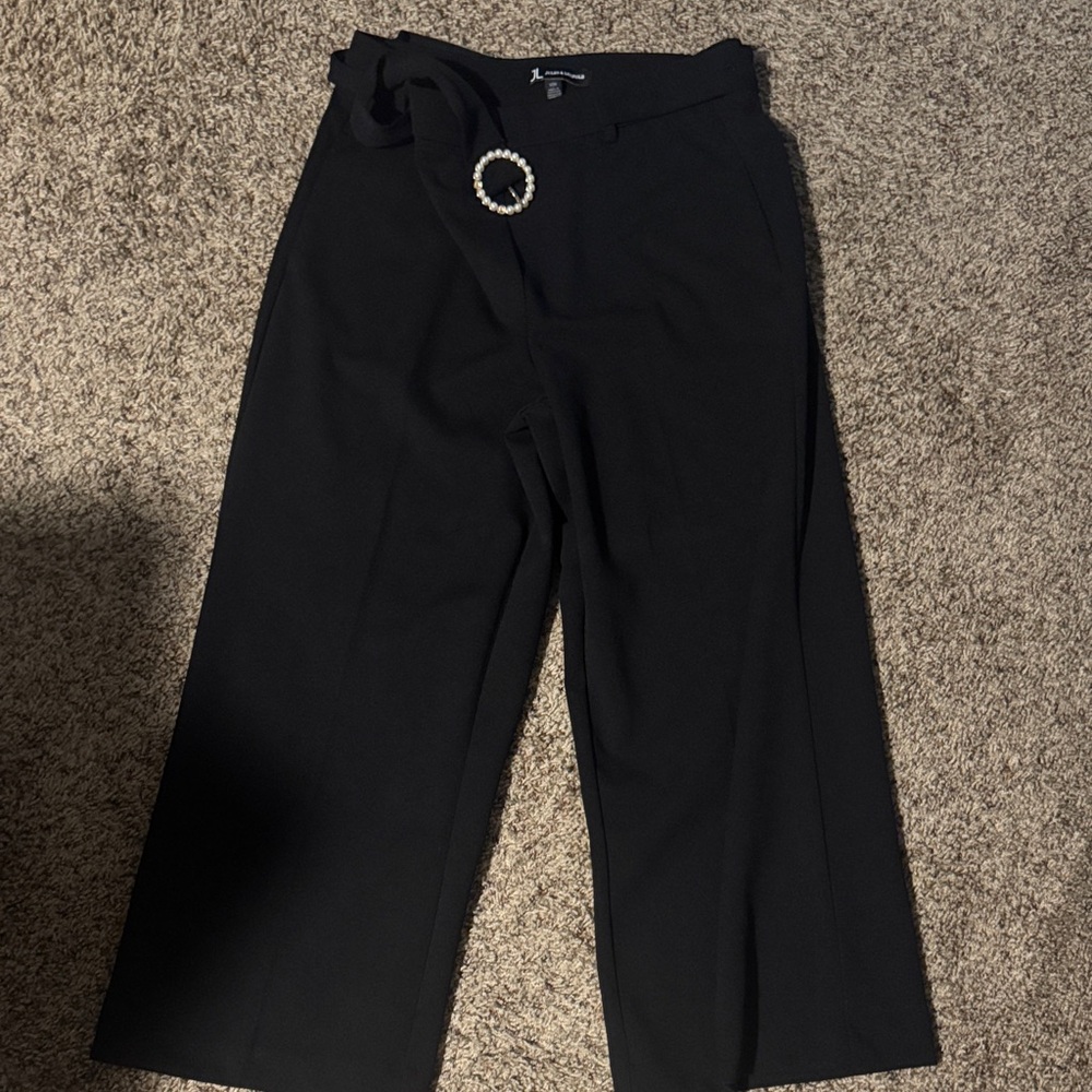 Jules & Leopold Black High-Waist Wide Leg Trousers with Pearl Accent Belt